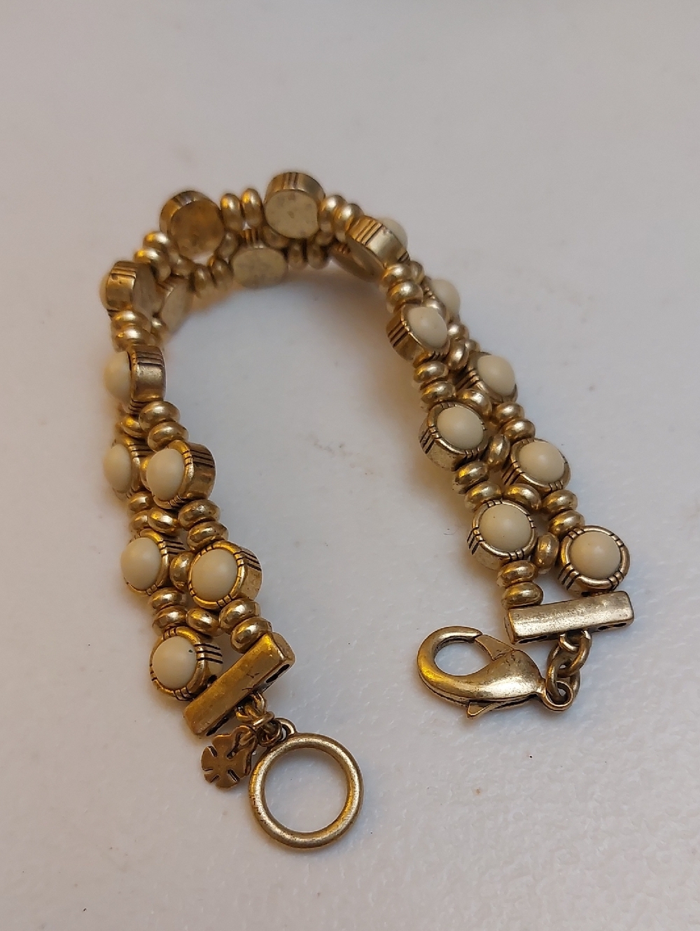 Lucky Brand Gold Tone And White Bead Inlay Wrap Bracelet Lobster Claw Clasp